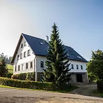 Gæstehus Jizerske Hory, Apartmany, Zahrada, Parkovani Zdarma Lázně Libverda