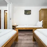 Jizerske Hory, Apartmany, Zahrada, Parkovani Zdarma Vendégház