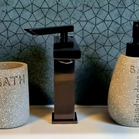 Penzion Pod Sudem - Stylove Apartmany V Laznich Libverda 招待所 3*