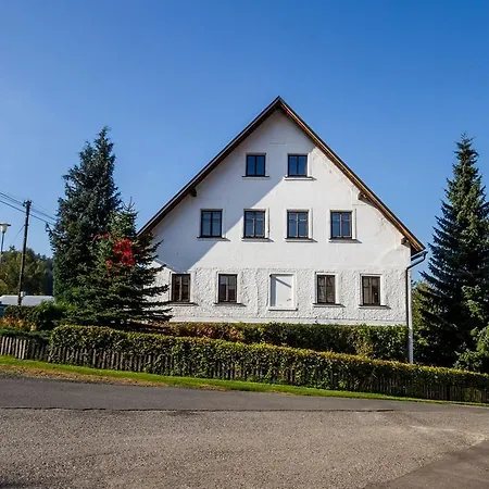 Maison d'hôtes Stylové Se Zahradou - Lázně Libverda