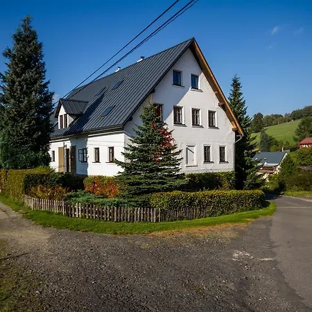 Vendégház Jizerske Hory, Apartmany, Zahrada, Penzion Pod Sudem 3*