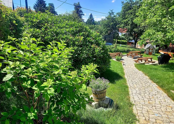 Stylové apartmány se zahradou - Lázně Libverda Casa de hóspedes 3*