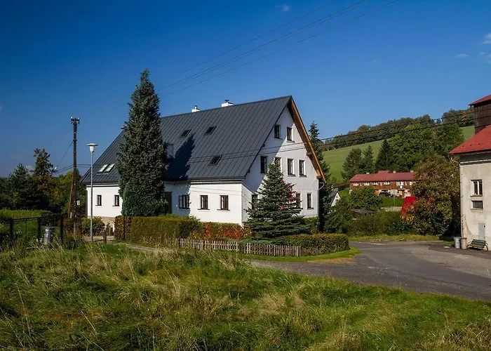 Stylové apartmány se zahradou - Lázně Libverda Casa de hóspedes 3*