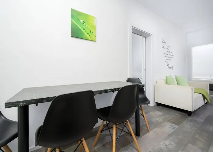 Casa de hóspedes Stylové apartmány se zahradou - Lázně Libverda 3*